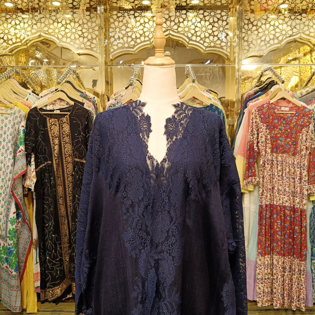Kashmere Bisht With Sheila 54" Lenght