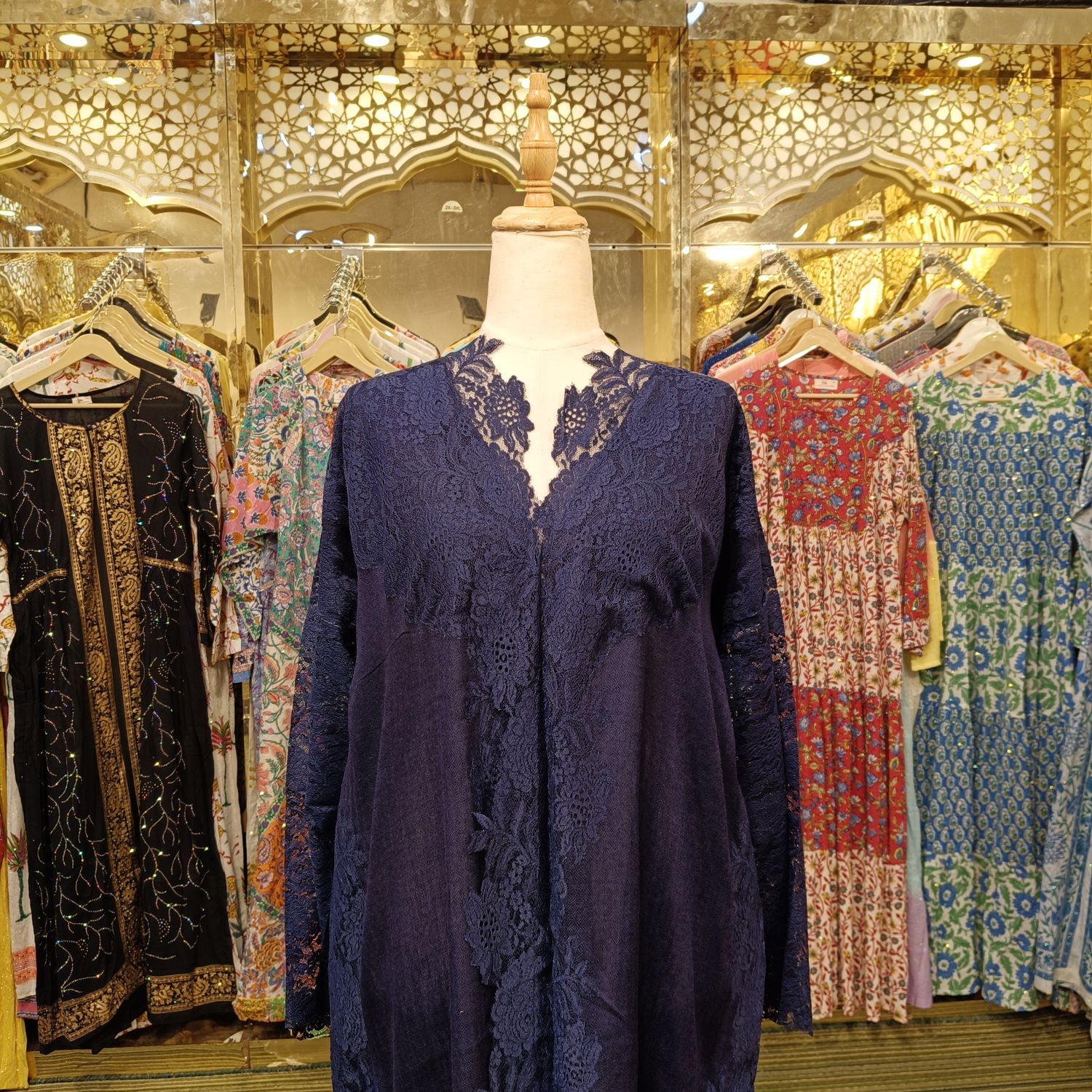 Kashmere Bisht With Sheila 55" Lenght