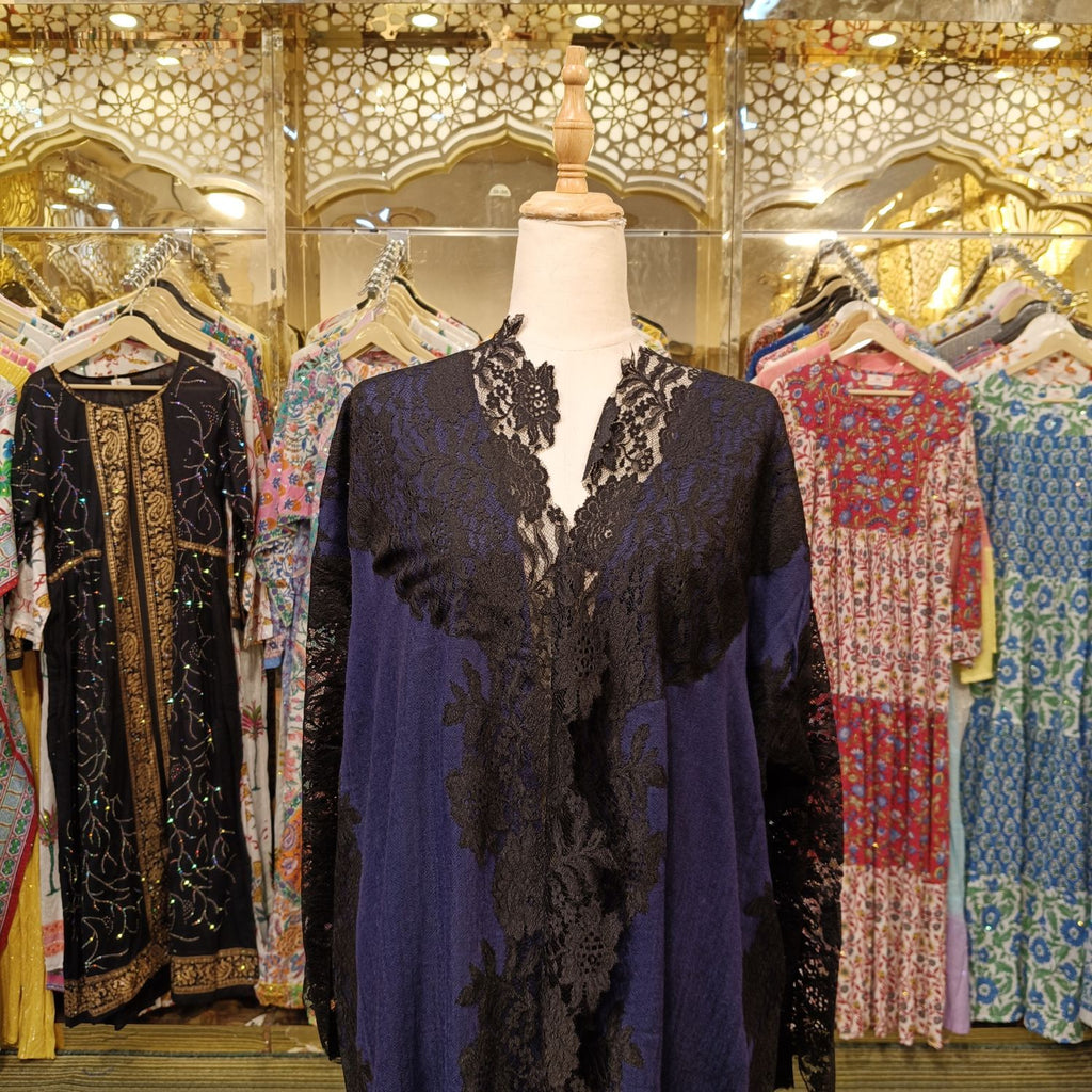 Kashmere Bisht With Sheila 54" Lenght