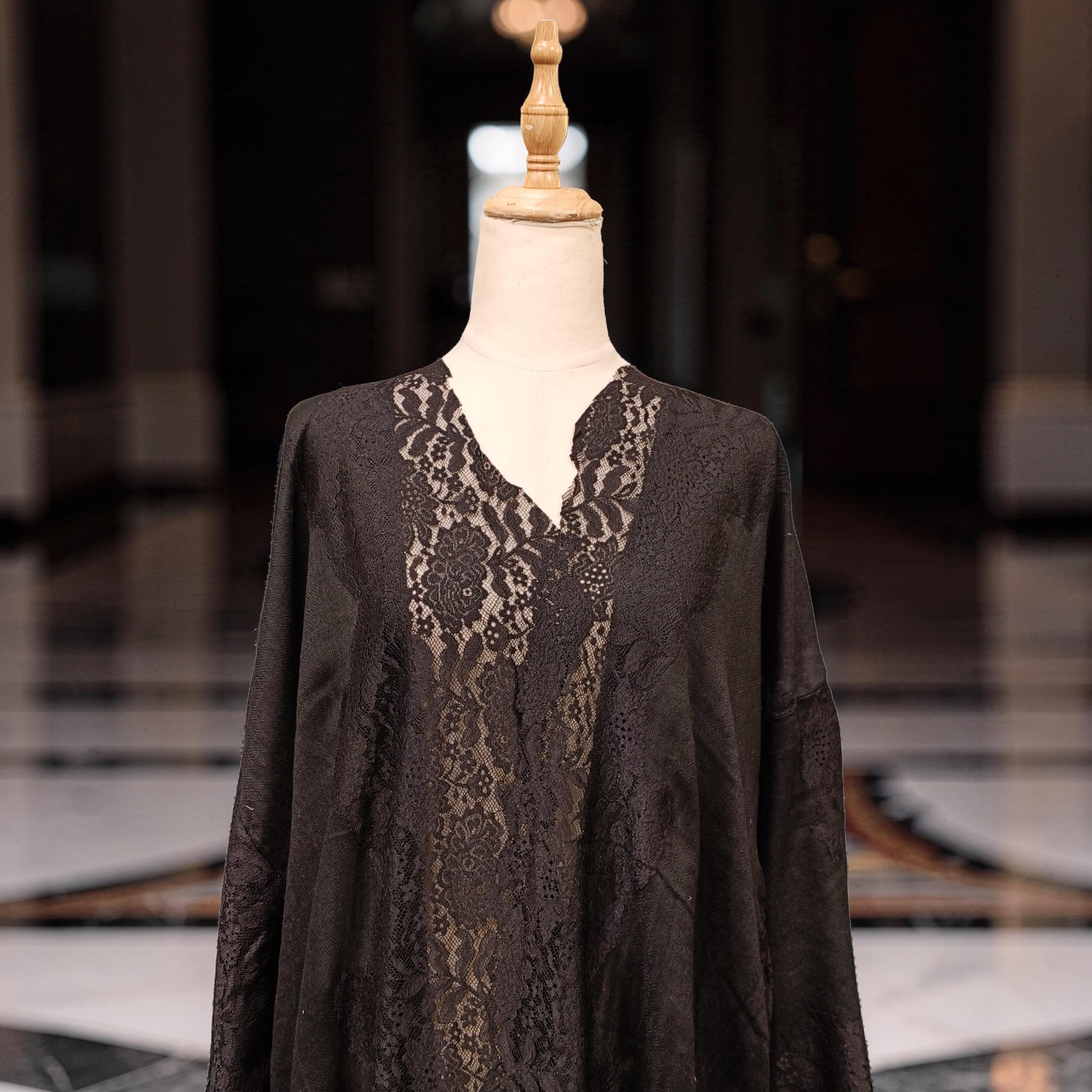 Kashmere Bisht With Sheila 58" Lenght