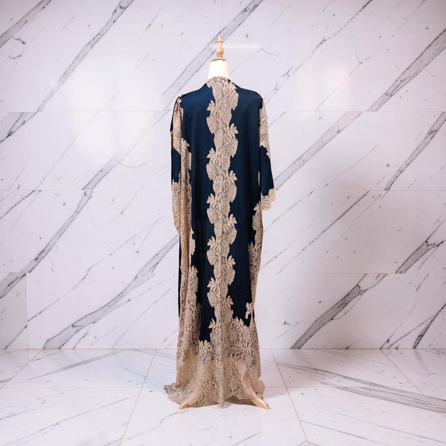 Kashmir Bisht With Sheila 59" Inches