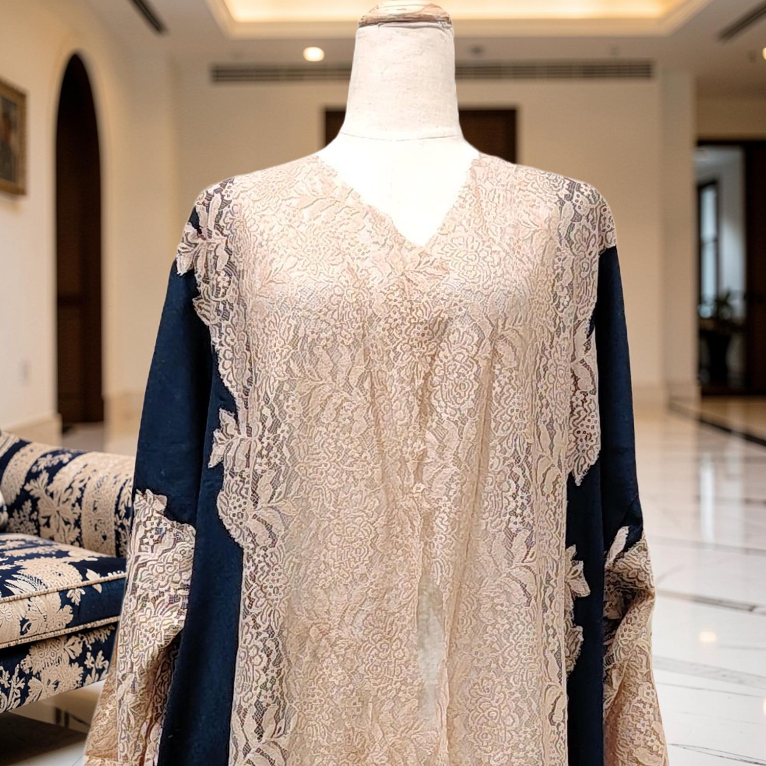 Kashmir Bisht With Sheila 59" Inches