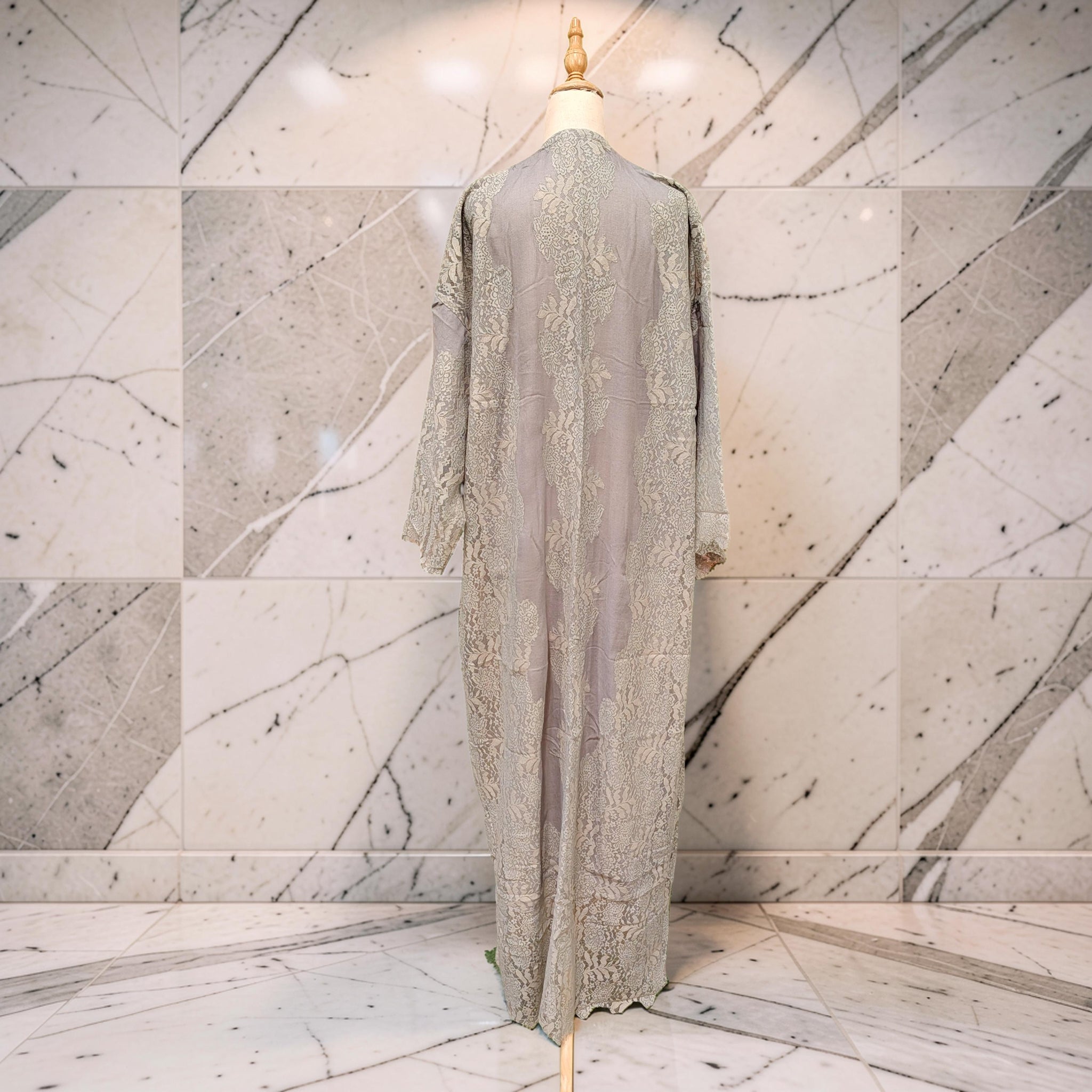 Kashmir Bisht With Sheila 58" Inches