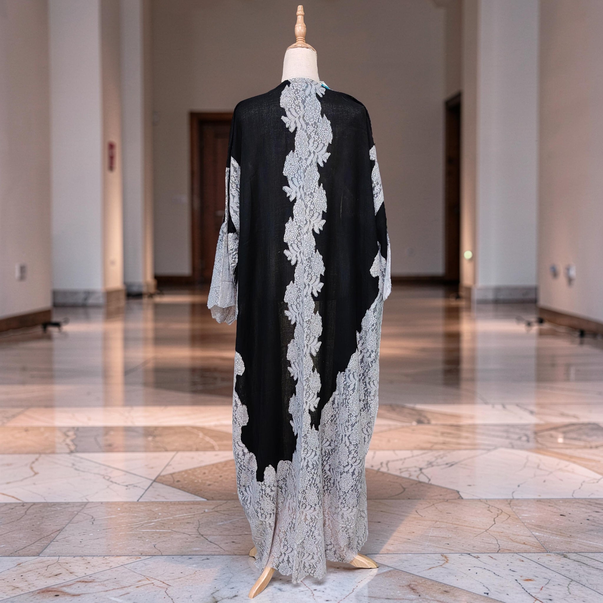 Kashmir Bisht With Sheila 58" Inches