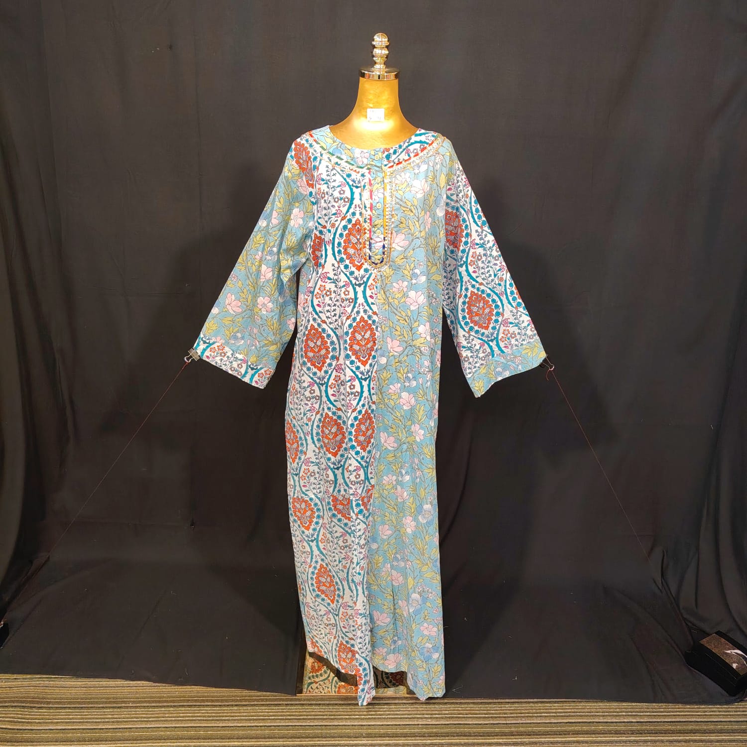 L-XL Noorain Cotton Printed Dress 57" Long Jalabiya