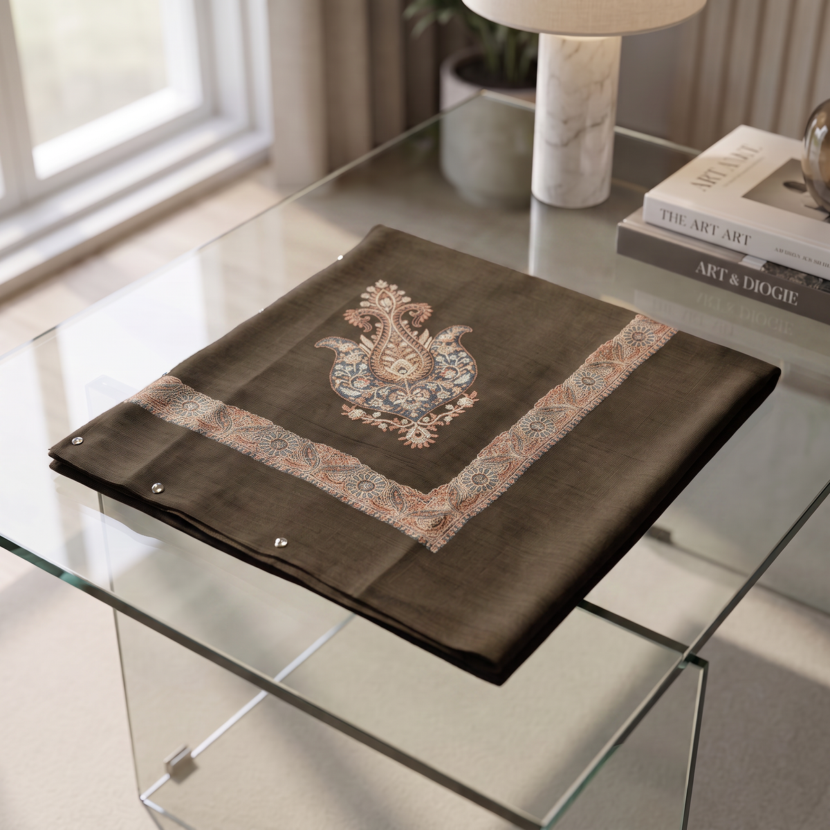 Premium Kashmir Ghutra Shawl – Fine Embroidered Men’s Traditional Headwear