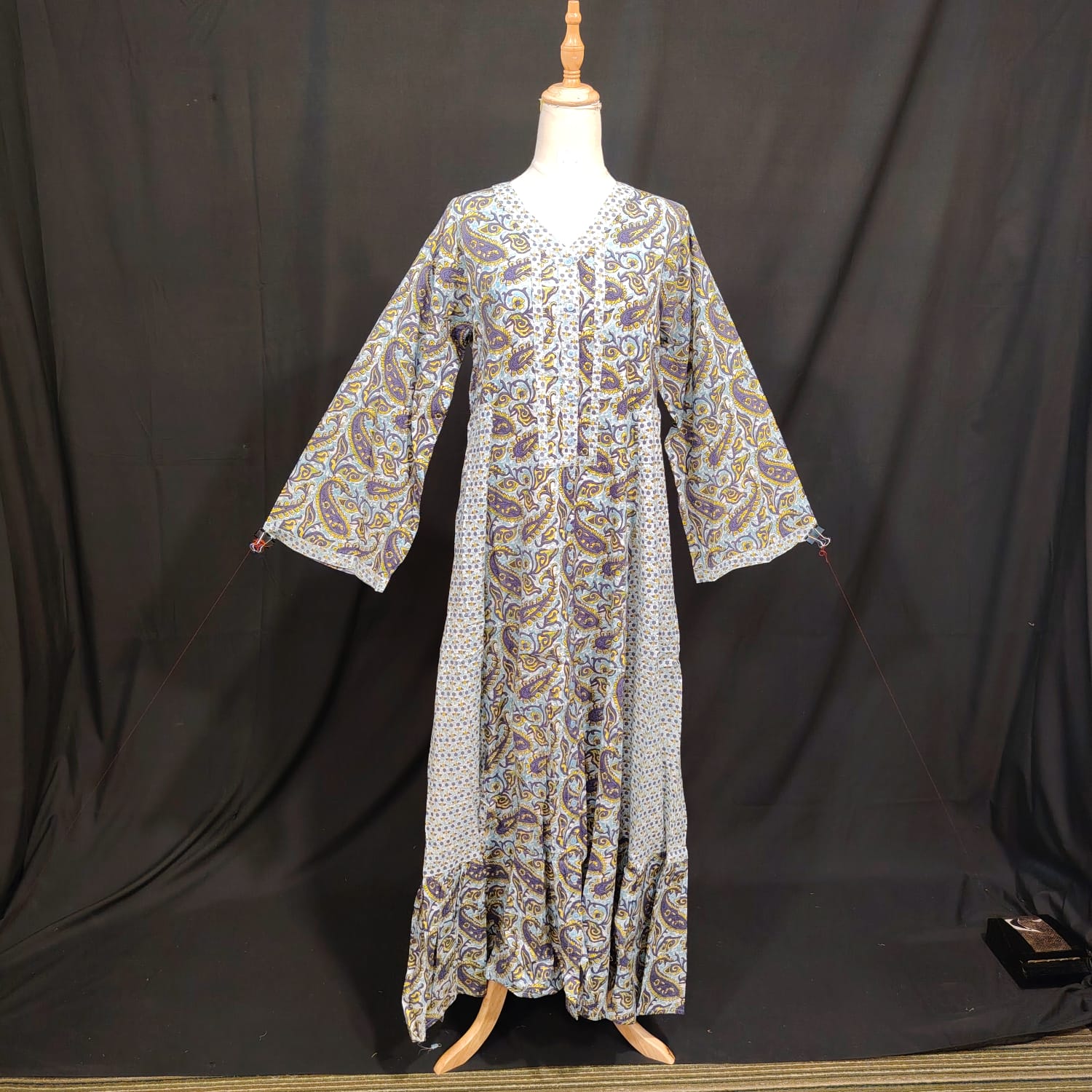 XS-S Tulip Cotton Printed Dress 54" Long Jalabiya