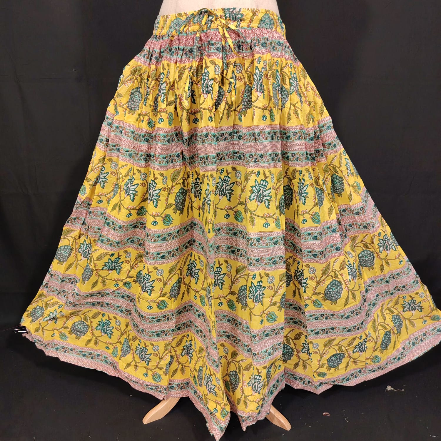 Women's Elegant A-Line Skirt 10
