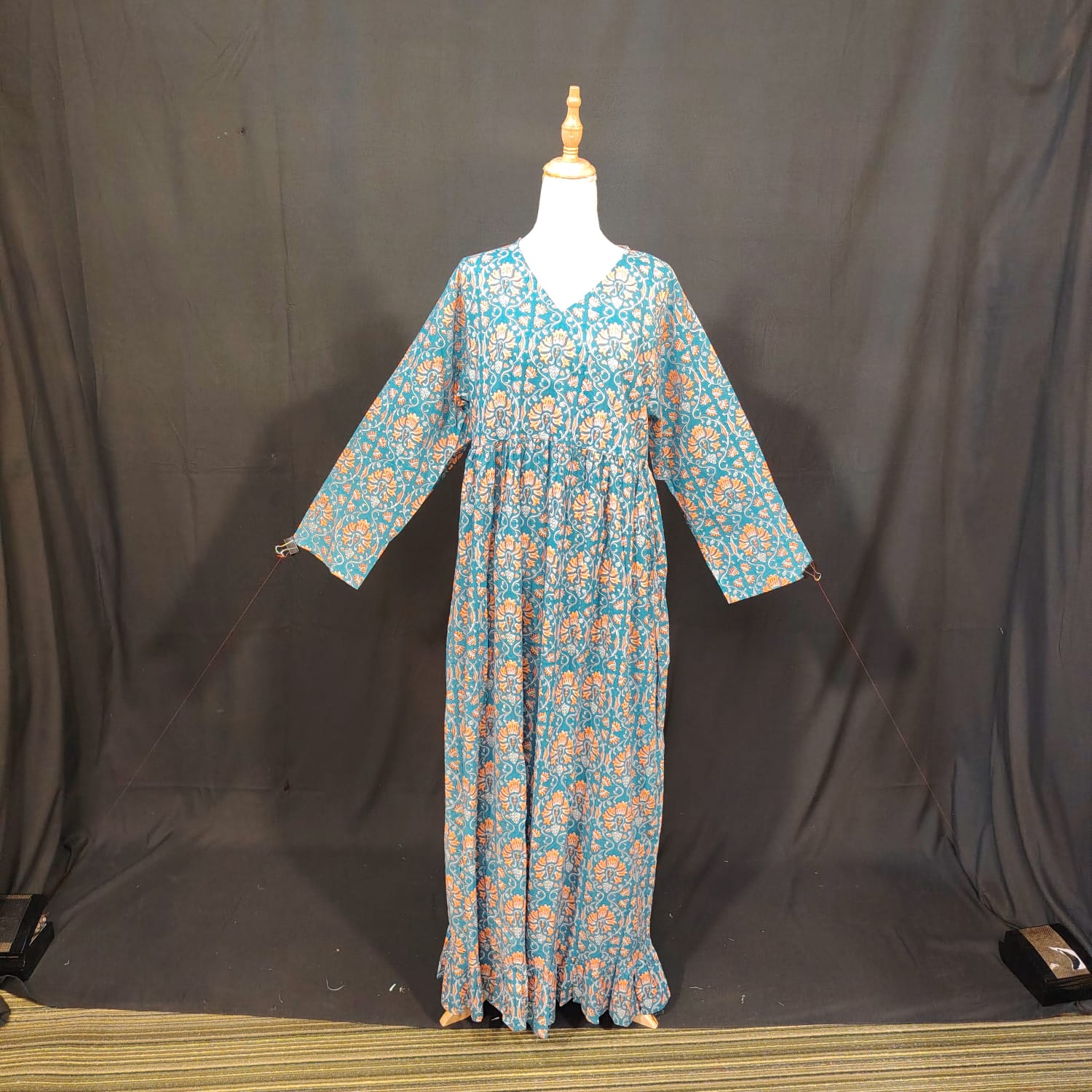 L-XL Kainat Cotton Printed Dress 57" Long Jalabiya