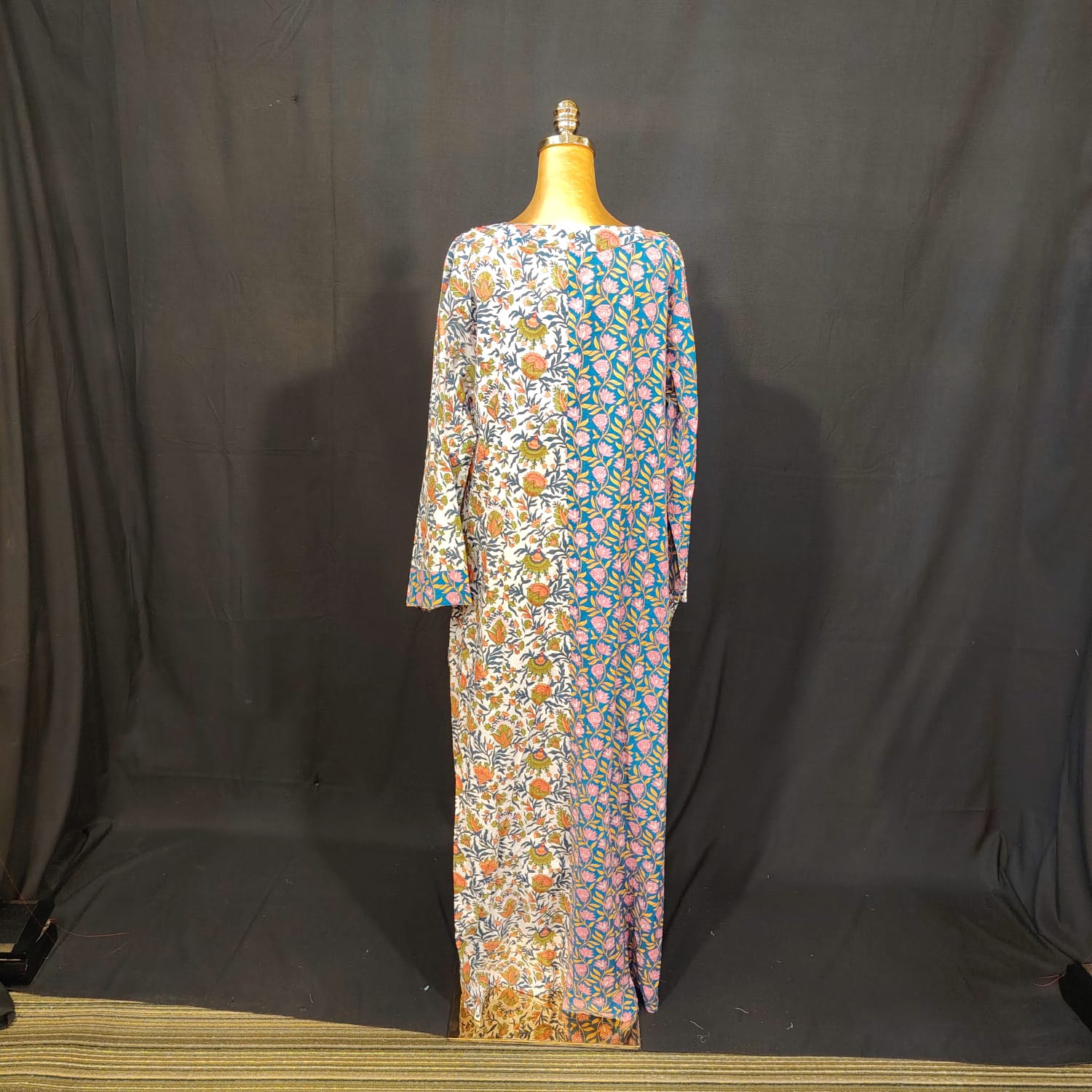 L-XL Noorain Cotton Printed Dress 57" Long Jalabiya