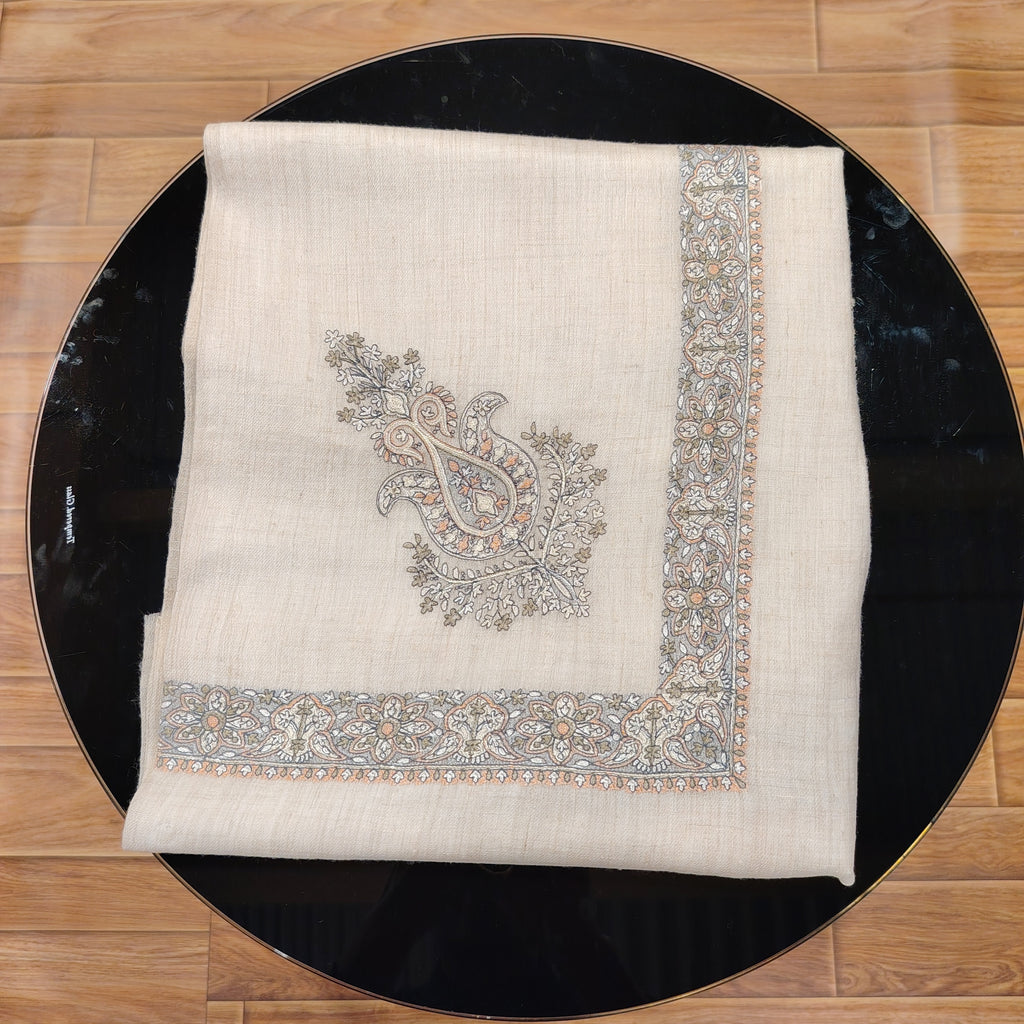 Premium Kashmir Ghutra Shawl – Fine Embroidered Men’s Traditional Headwear