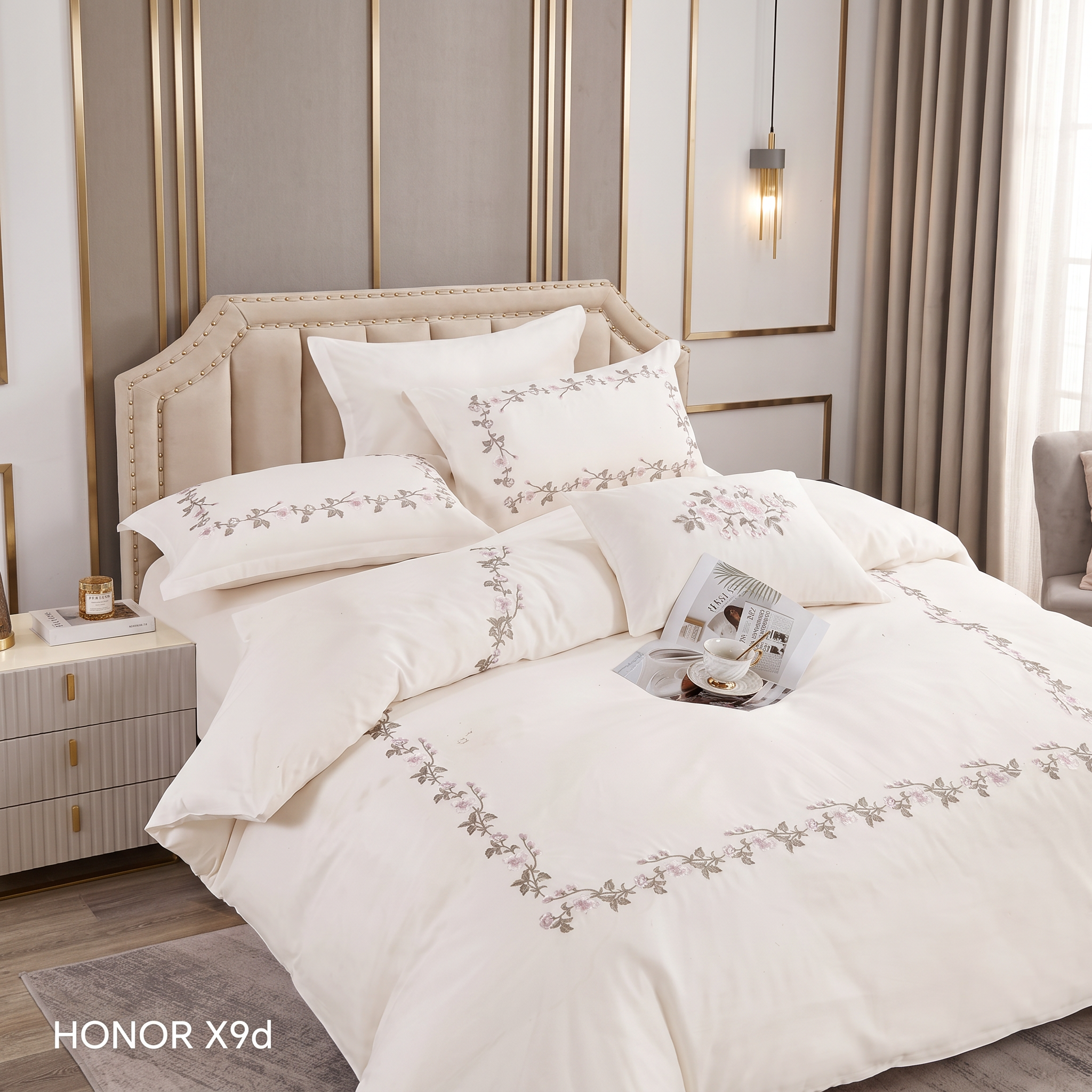 Premium Embroidered Duvet Set 6 Pcs
