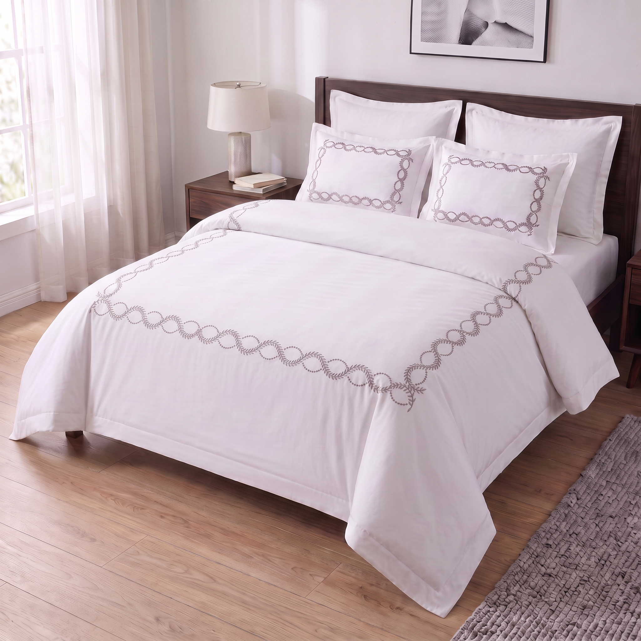 Premium Embroidered Duvet Set 6 Pcs