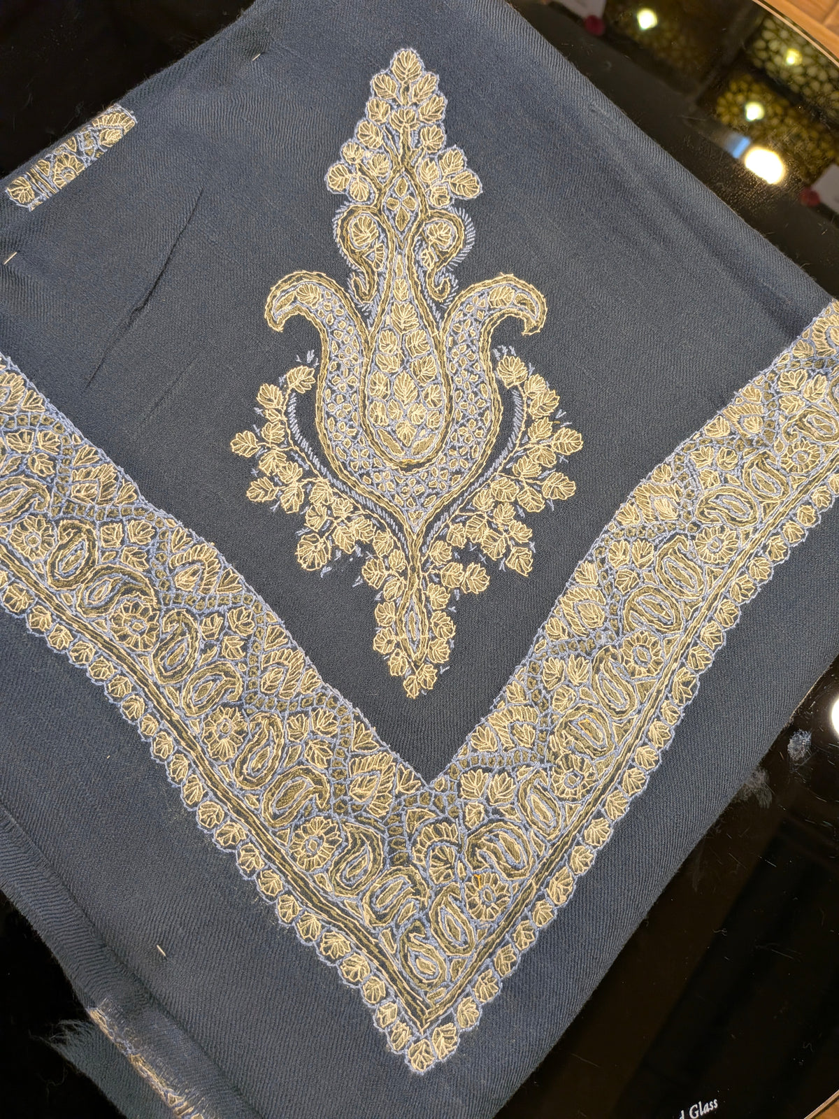 Luxury Kashmir Ghutra shawl-Hand Embroidered Men’s Headwear