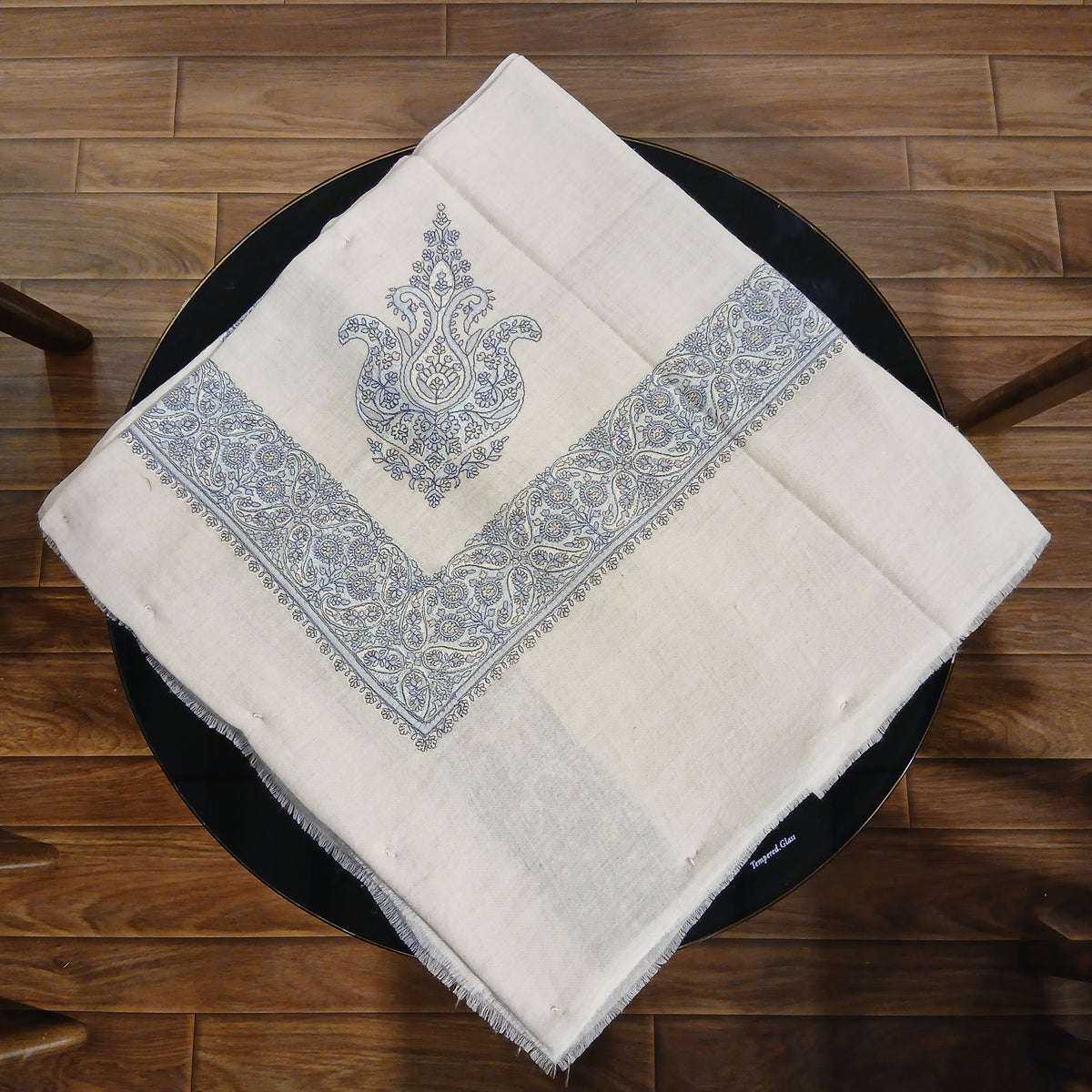 Premium Kashmir Ghutra Shawl –Fine Embroidered Men’s Traditional Headwear
