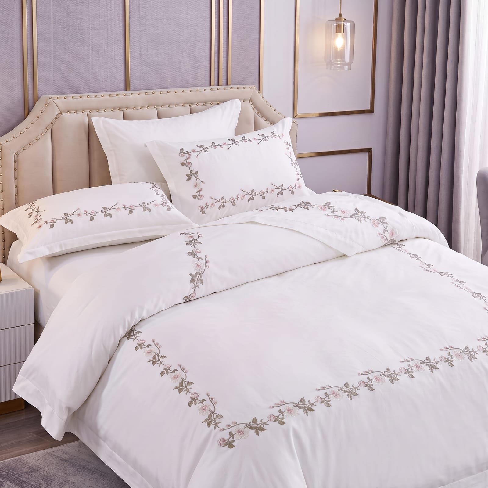Premium Embroidered Duvet Set 6 Pcs