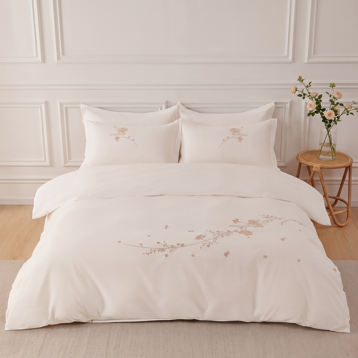 Pure cotton Premium Embroidered Duvet Set 6 Pcs, king size