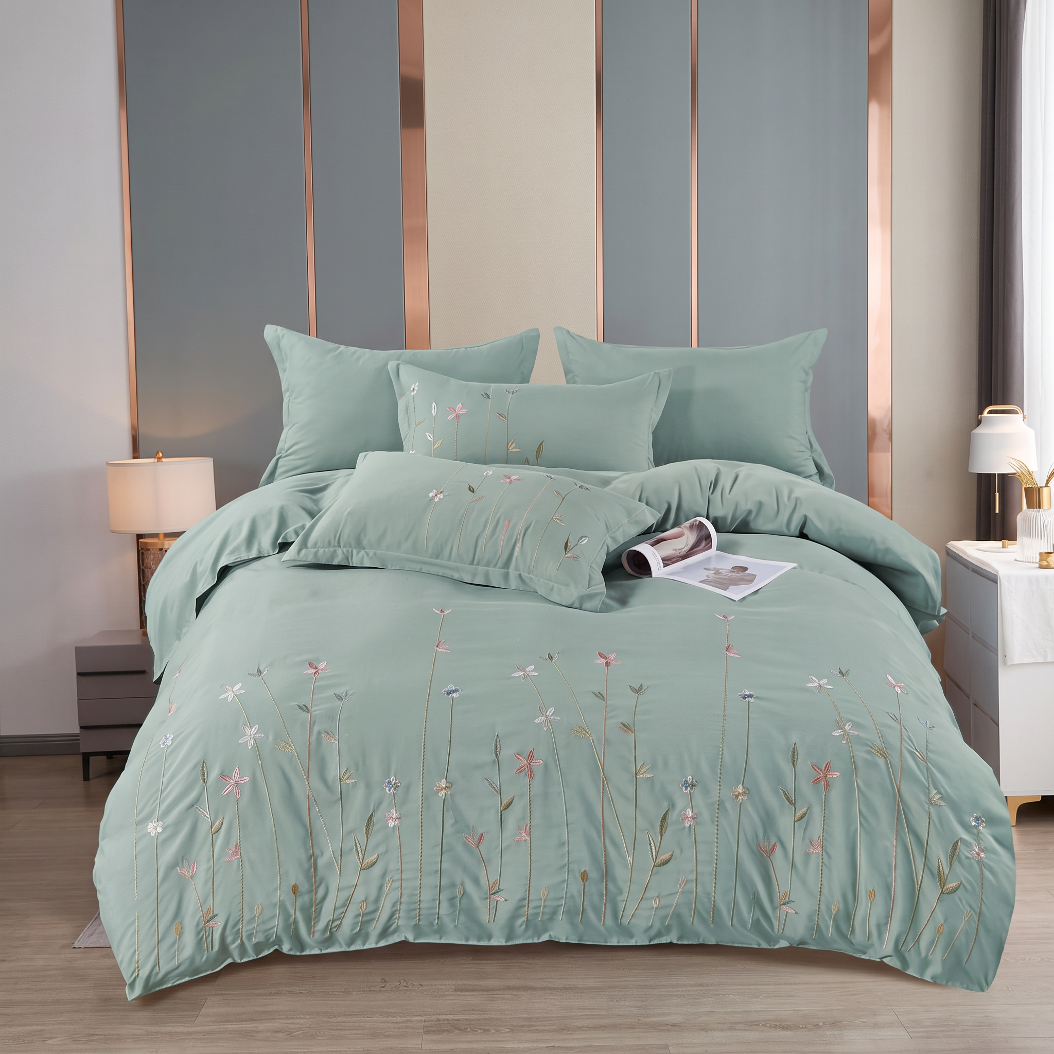 Premium Embroidered Quilt Duvet Set 6 Pcs