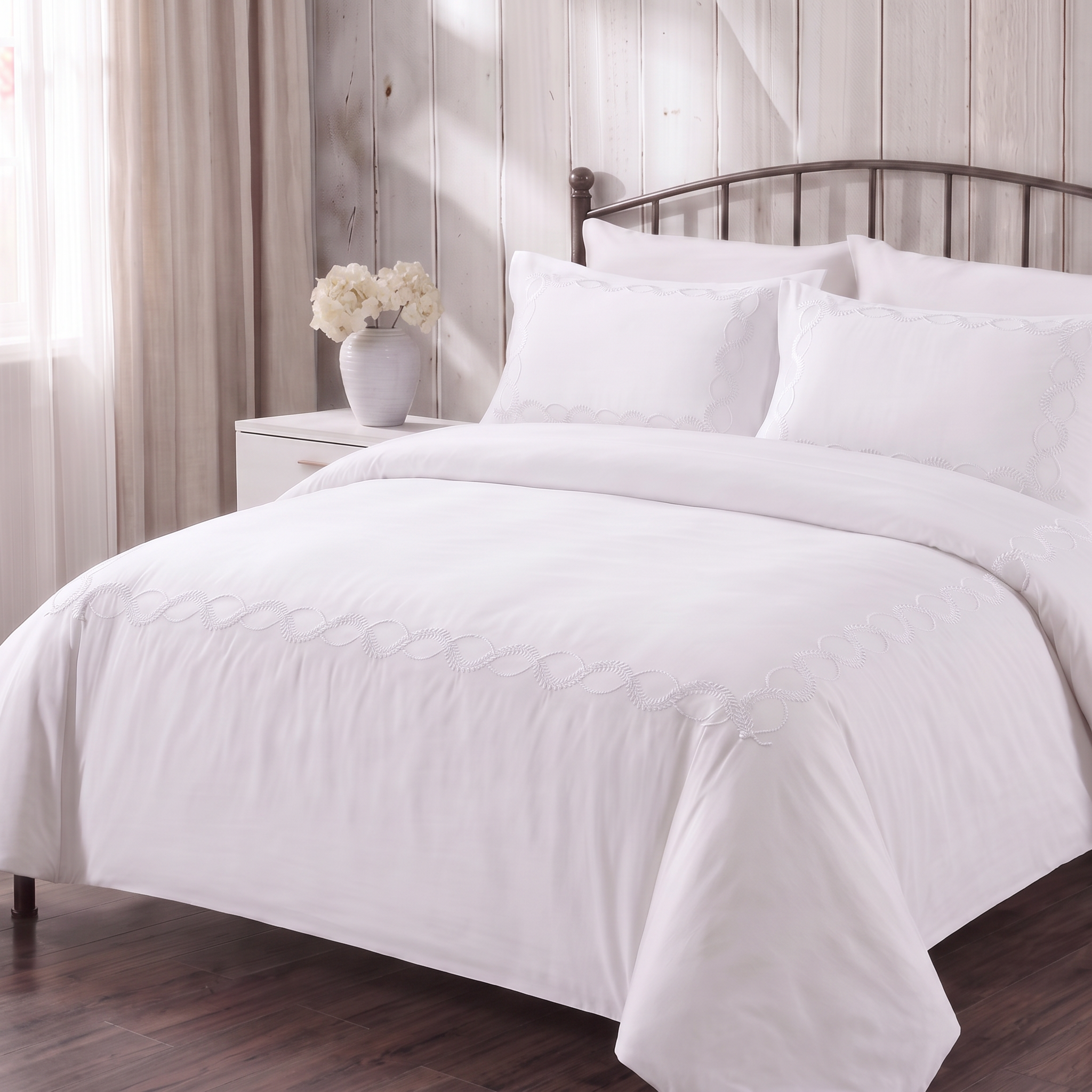 Premium Embroidered Quilt Duvet Set 6 Pcs