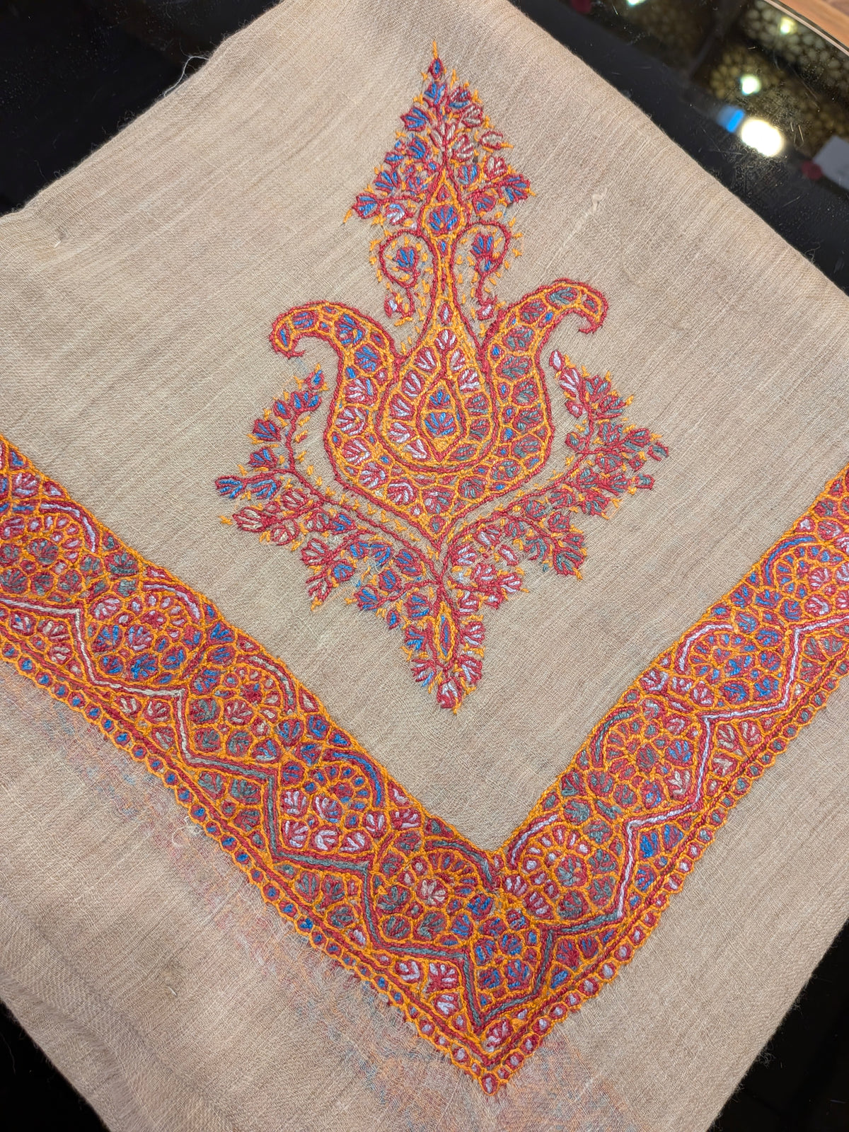 Luxury Kashmir Ghutra shawl-Hand Embroidered Men’s Headwear