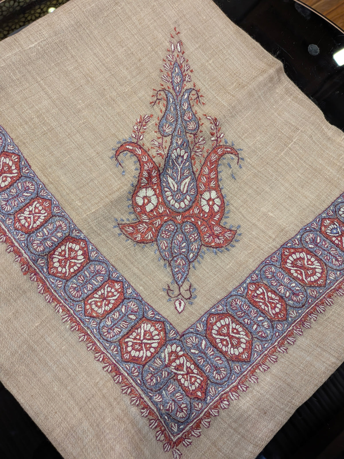 Luxury Kashmir Ghutra shawl-Hand Embroidered Men’s Headwear