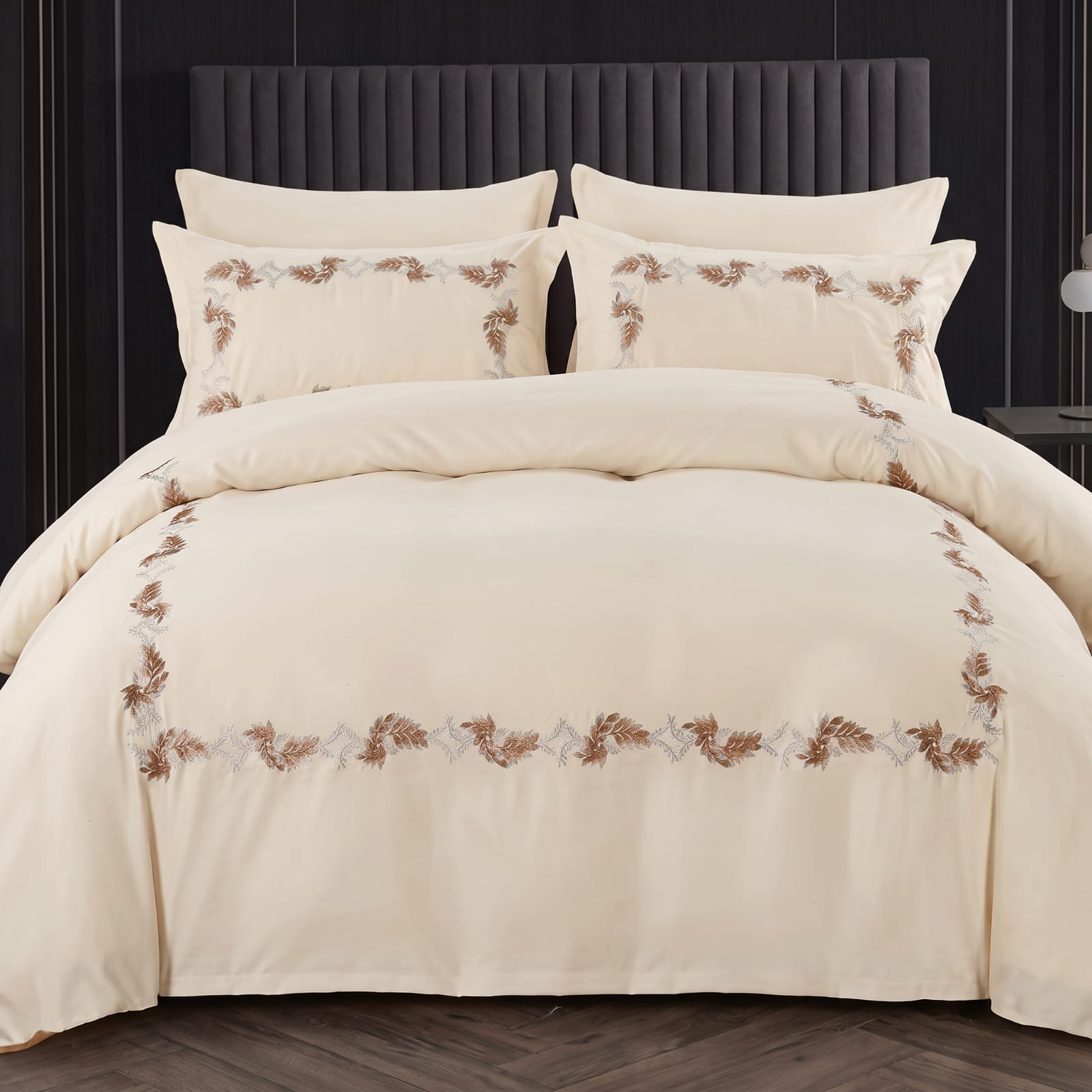 Premium Embroidered Duvet Set 6 Pcs