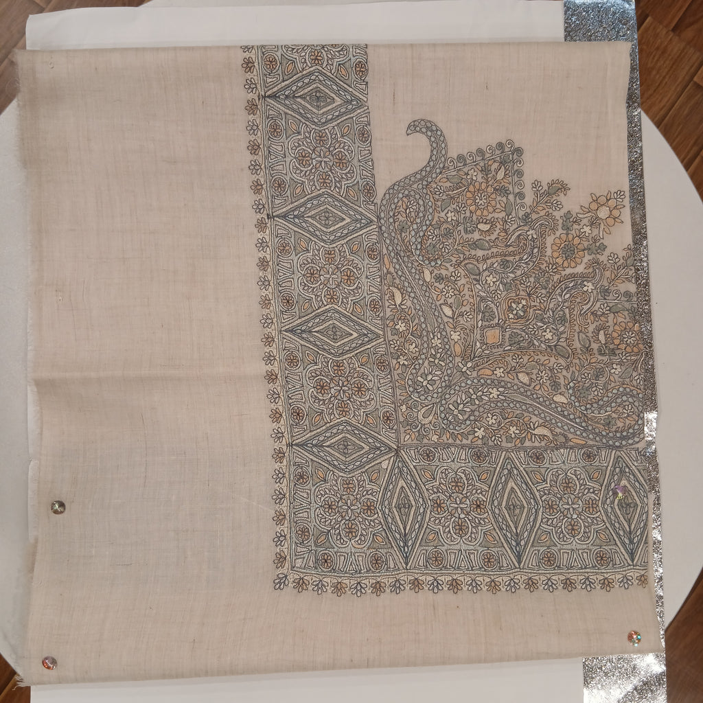 Premium Kashmir Ghutra Shawl –Fine Embroidered Men’s Traditional Headwear