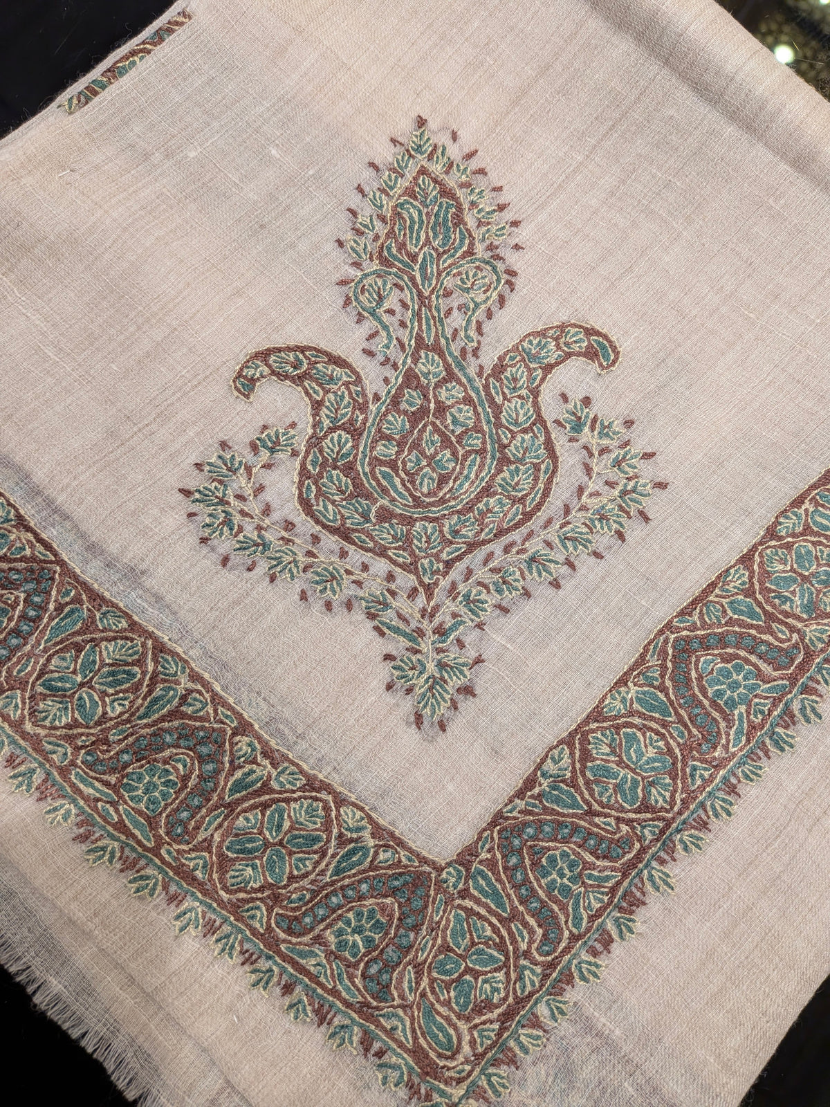 Luxury Kashmir Ghutra shawl-Hand Embroidered Men’s Headwear