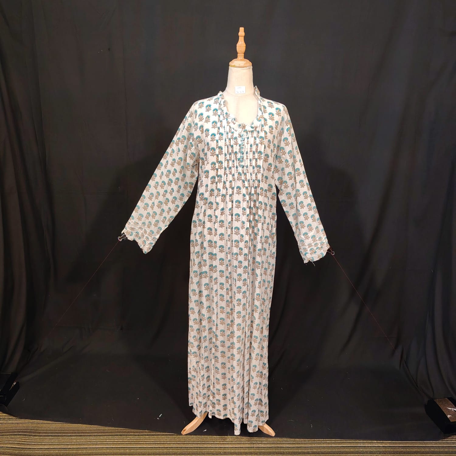 L-XL Sparrow Cotton Printed Dress 57" Long Jalabiya